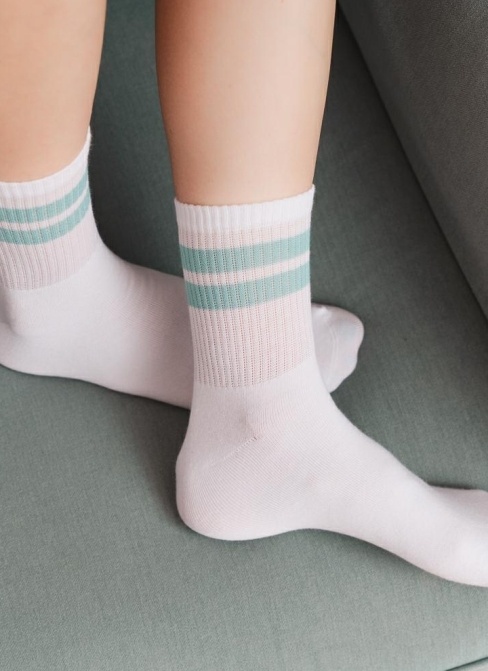 Sportovní ponožky dámské STEVEN.1026 bílá