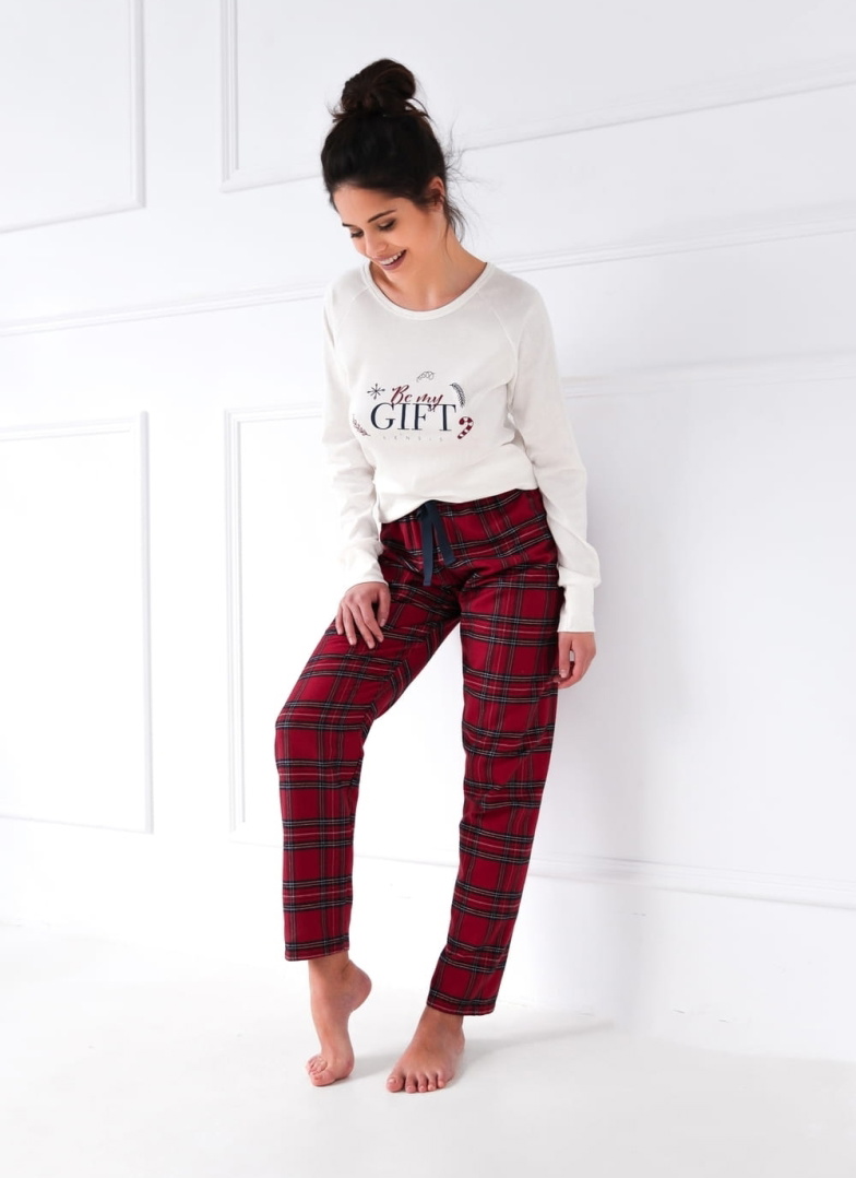 Pijama dama SENSIS.1264 crem/roșu INTERLOCK/ FLANEL