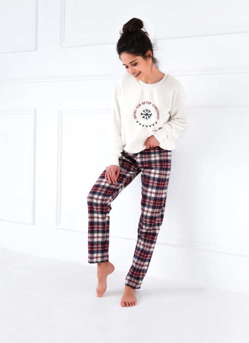 Pijama călduroasă dama SENSIS.1345 off-white/ albastru închis/ roșu