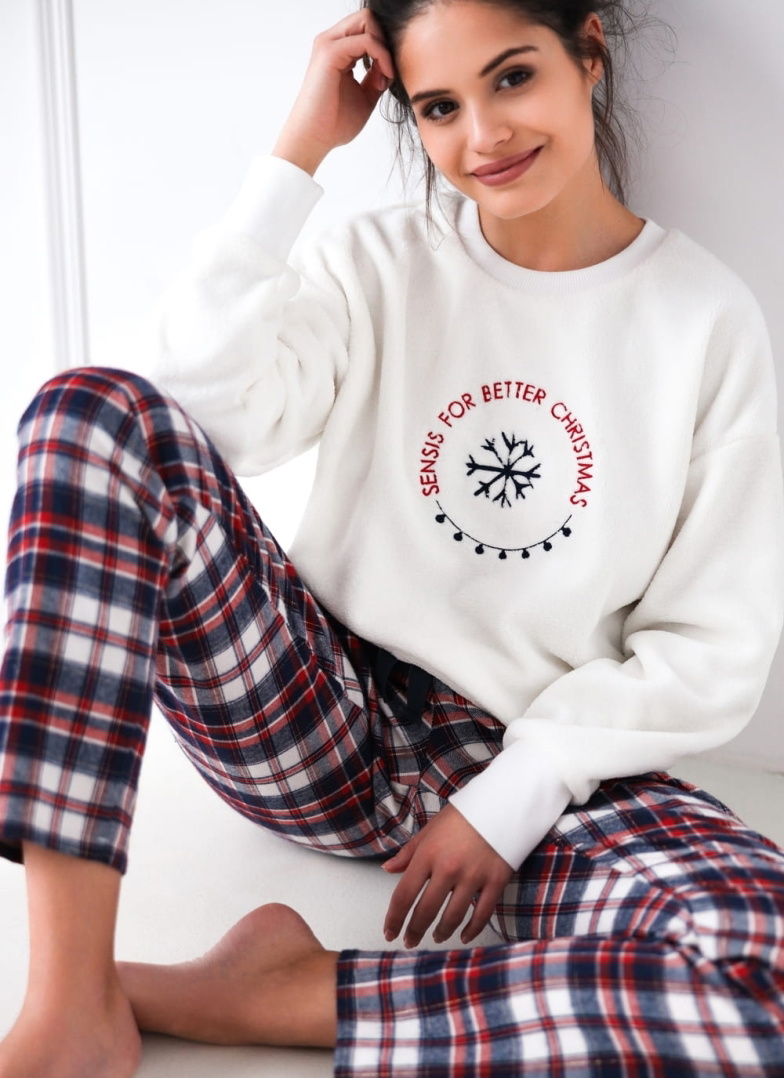 Pijama călduroasă dama SENSIS.1345 off-white/ albastru închis/ roșu