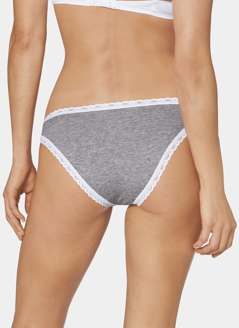 Női bugyi SLOGGI 24/7 WEEKEND TANGA C3P WHITE - LIGHT COMBINATION