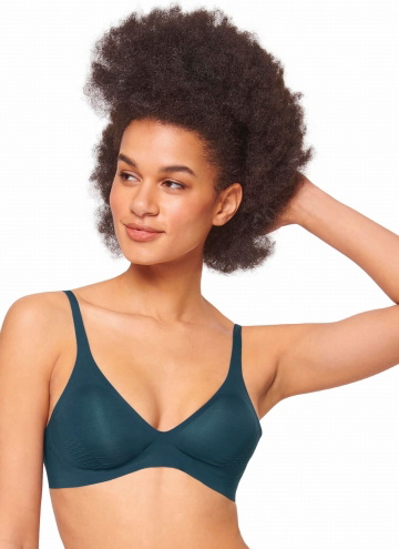 Merevítő nélküli melltartó SLOGGI BODY ADAPT T-SHIRT BRA SECRET LAGOON