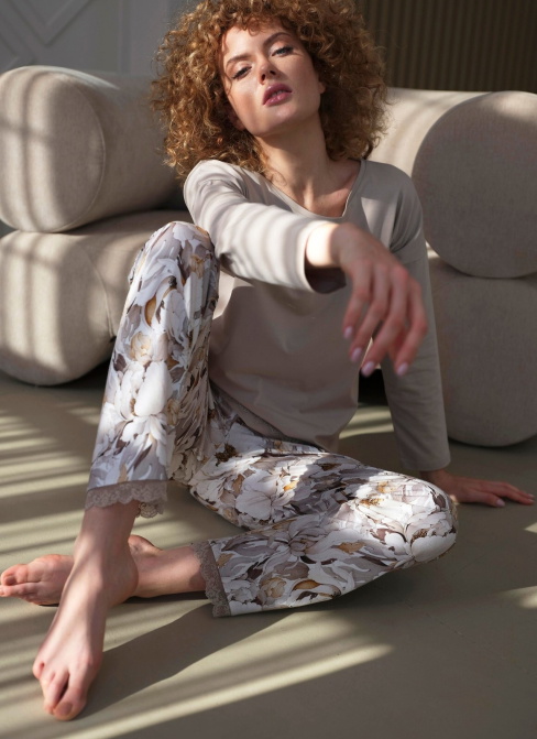 Pijama pentru femei CANA 421 flori-taupe