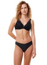 Souprava spodního prádla TRIUMPH BODY MAKE-UP ILLUSION BLACK