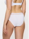 Majtki damskie Triumph Feel of Modal Tai White