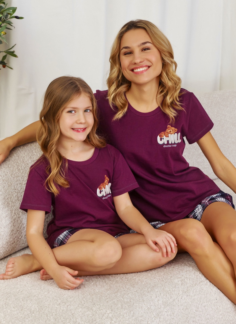 Set pijamale pentru mamă și fiică DOCTOR NAP 7200-7202 burgundy