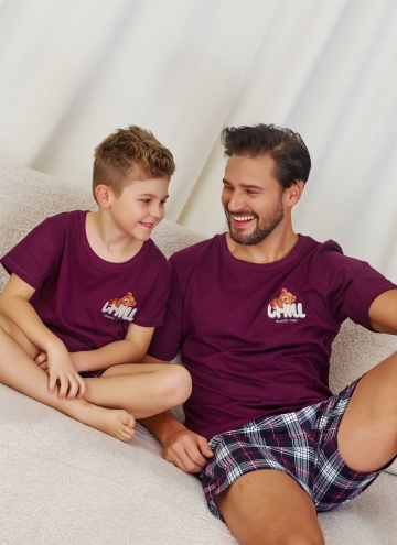 Set pijama pentru tată și fiu DOCTOR NAP 7201-7202 burgundy