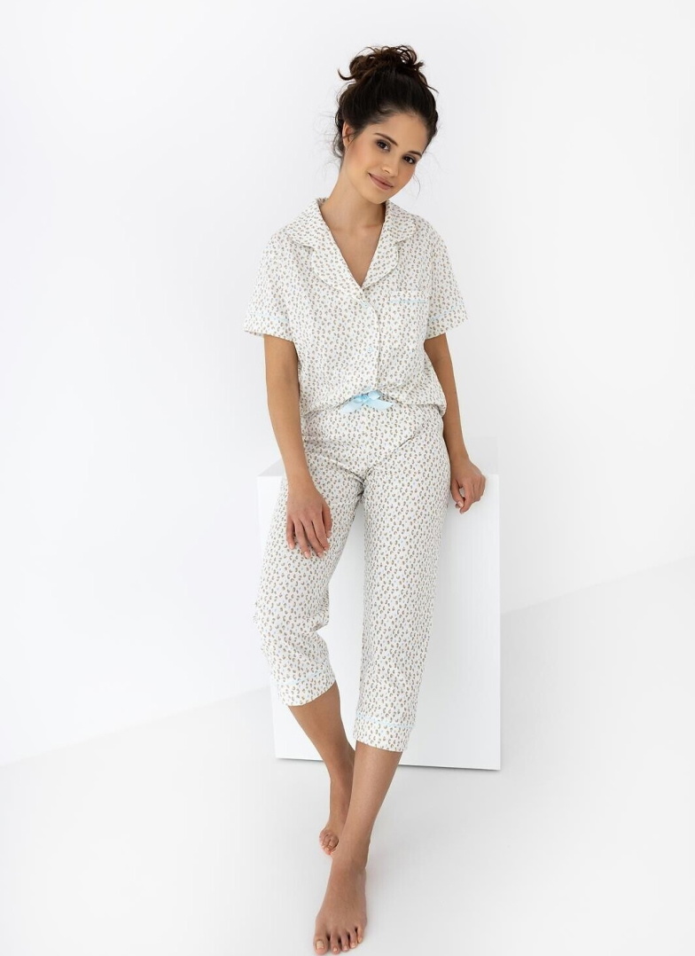 Pijama de damă cu nasturi SENSIS MARIETA alb-deschis-bej
