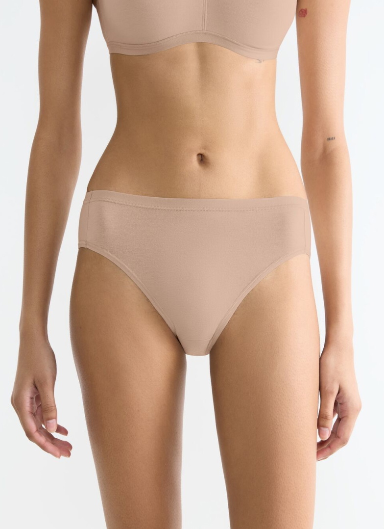 Női bugyi SLOGGI GO DAILY COTTON TAI 00LZ - NEW BEIGE