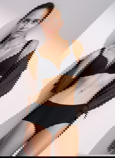 Biustonosz Triumph Body Make-Up Illusion WP EX BLACK