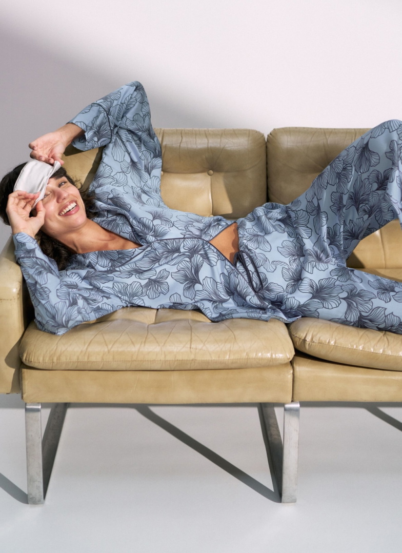 Pijama de damă cu nasturi TRIUMPH BOYFRIEND FIT PW 03 BLUE COMBINATION