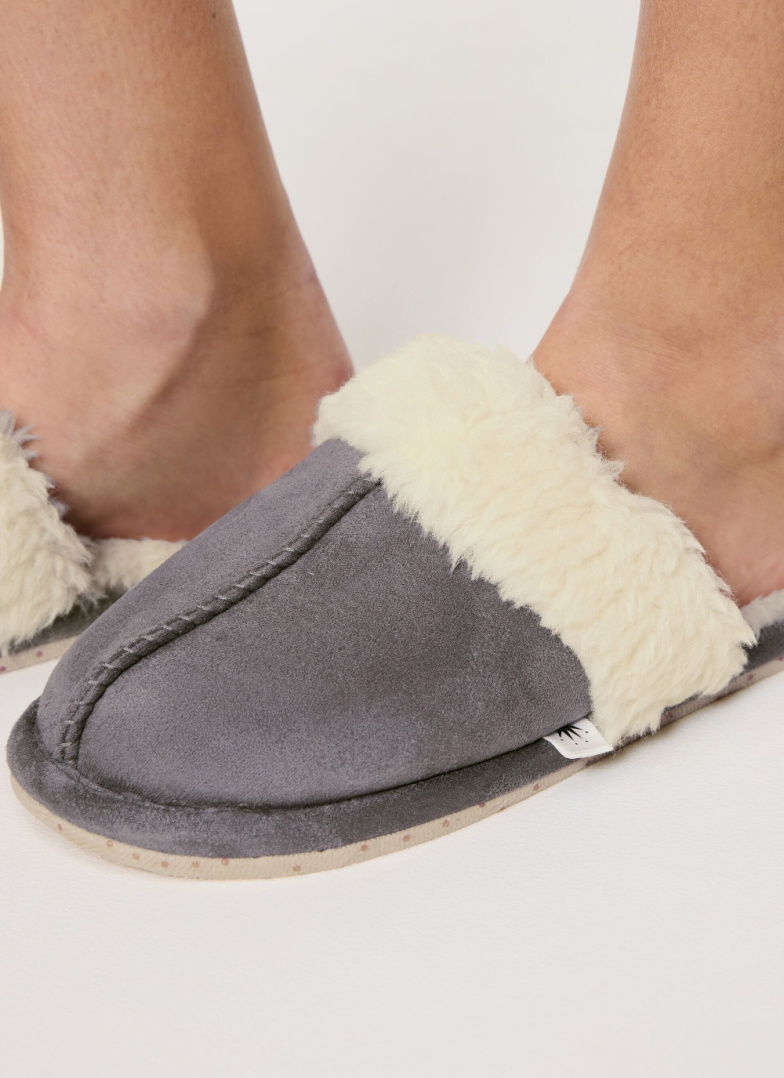 Papuci pentru femei TRIUMPH SLIPPER 03 GREY COMBINATION
